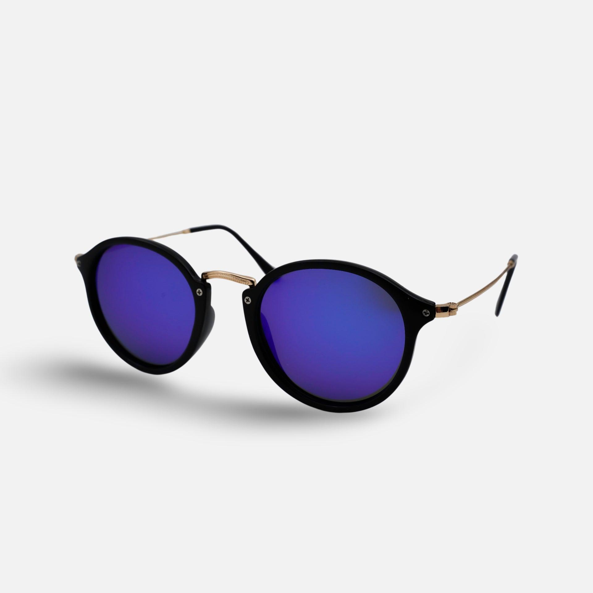 Erika Fleck Black Blue 2.0 - montuurtjevoorjou