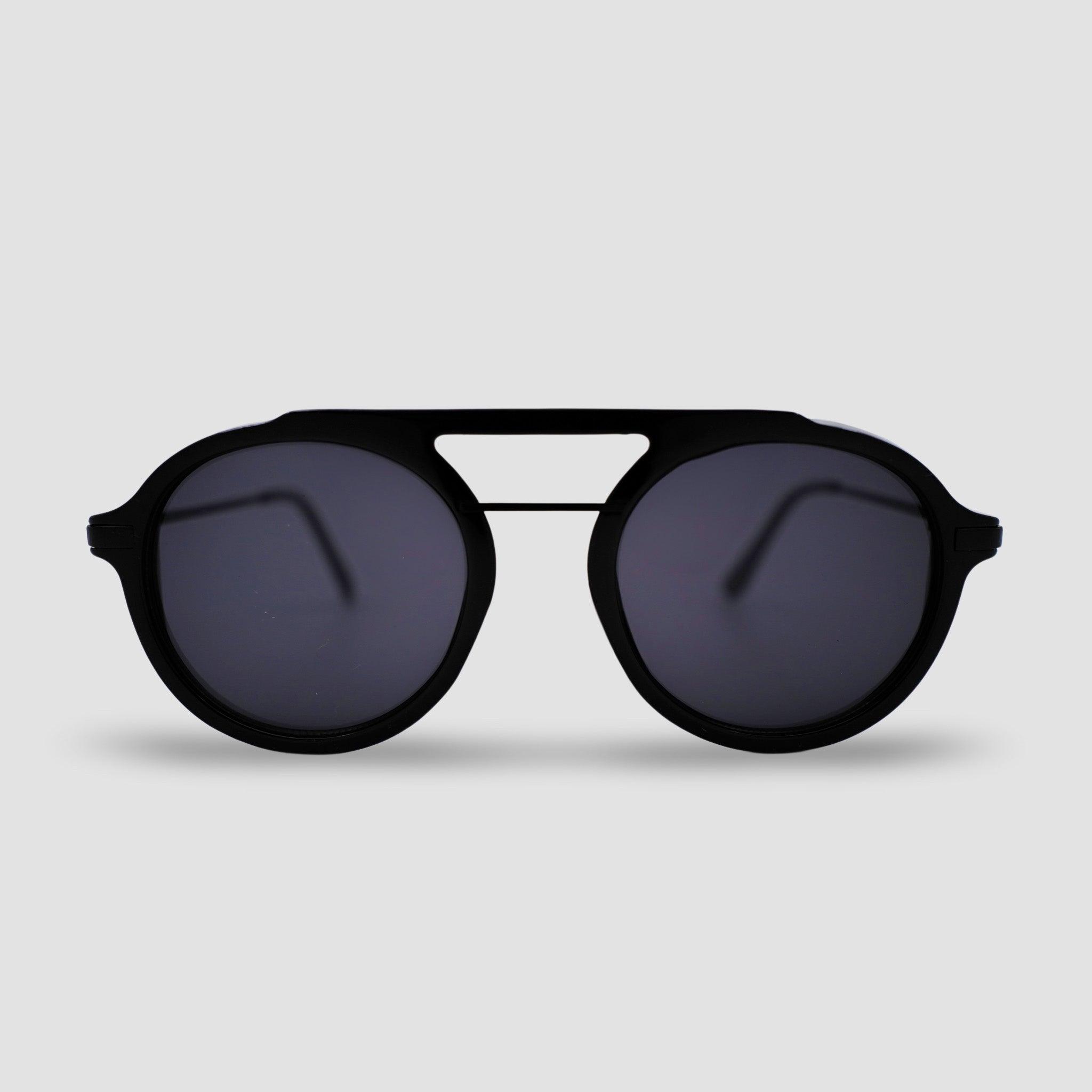 Manhattan Black - montuurtjevoorjou