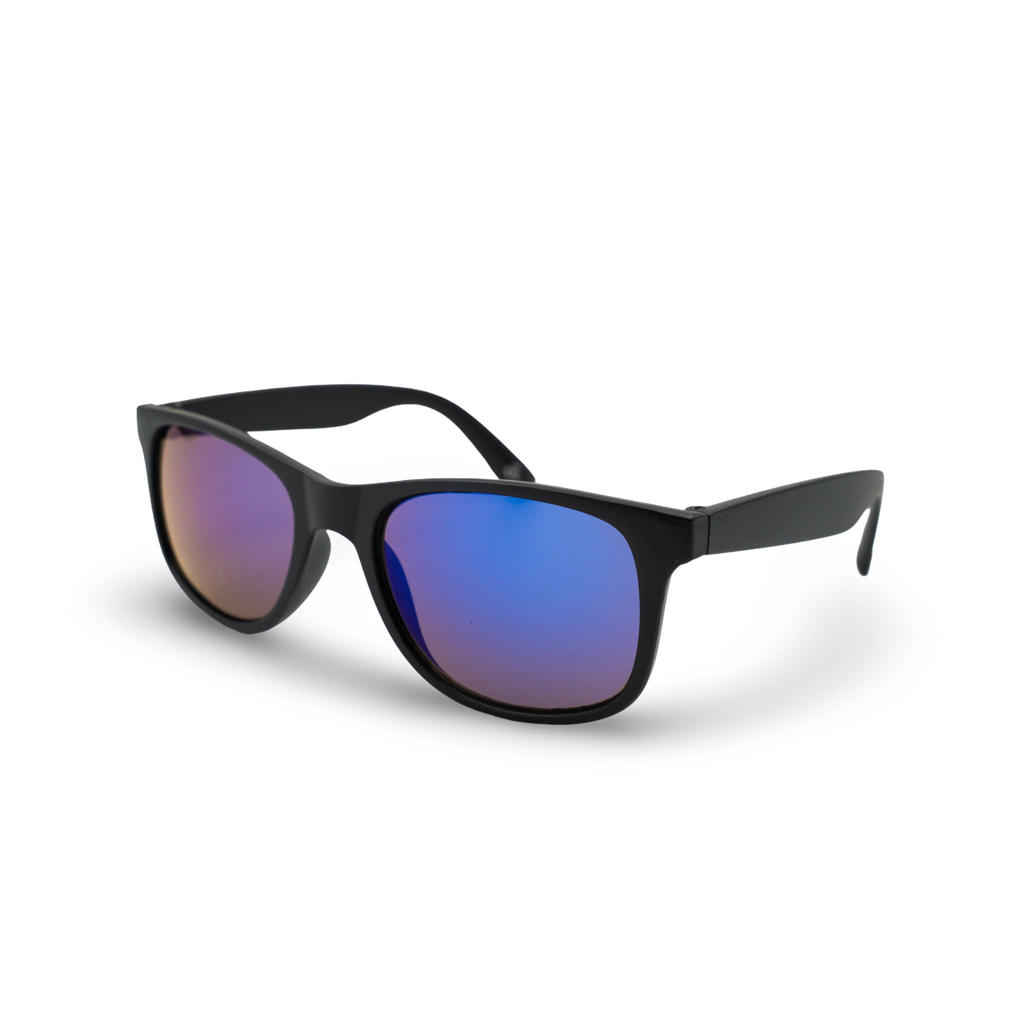 Stijlvolle zonnebril met zwarte montuur en blauw paarse spiegelglazen, perfect voor zonbescherming en mode.